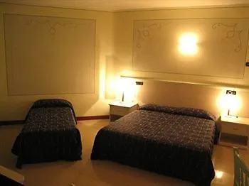 Eden Hotel Castel d'Ario Italy